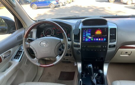 Toyota Land Cruiser Prado 120 рестайлинг, 2006 год, 2 300 000 рублей, 14 фотография