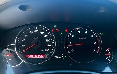 Toyota Land Cruiser Prado 120 рестайлинг, 2006 год, 2 300 000 рублей, 19 фотография