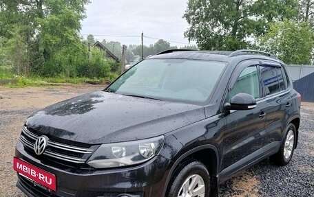 Volkswagen Tiguan I, 2013 год, 850 000 рублей, 2 фотография