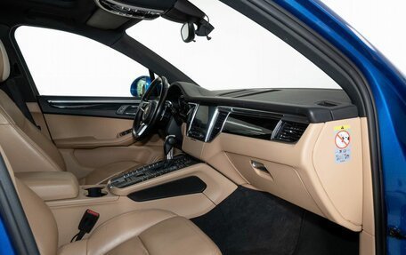 Porsche Macan I рестайлинг, 2017 год, 3 697 700 рублей, 6 фотография