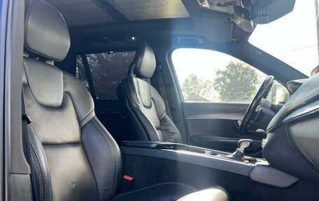 Volvo XC90 II рестайлинг, 2017 год, 3 150 000 рублей, 17 фотография