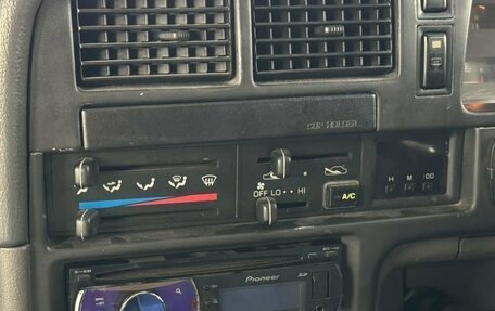 Toyota Hilux VI, 1990 год, 699 000 рублей, 13 фотография