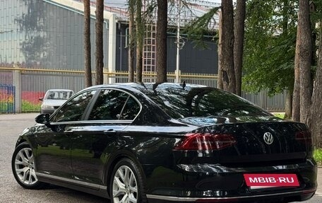 Volkswagen Passat B8 рестайлинг, 2017 год, 1 690 000 рублей, 10 фотография