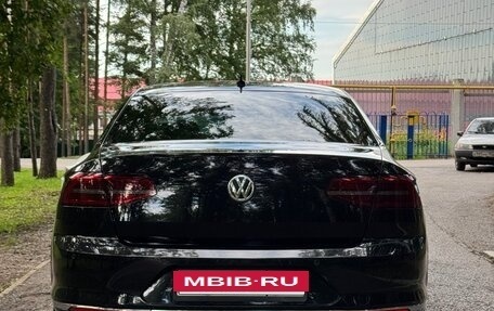 Volkswagen Passat B8 рестайлинг, 2017 год, 1 690 000 рублей, 8 фотография