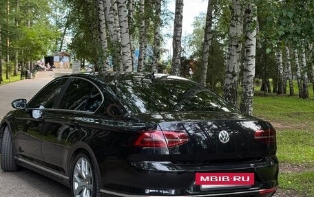 Volkswagen Passat B8 рестайлинг, 2017 год, 1 690 000 рублей, 5 фотография