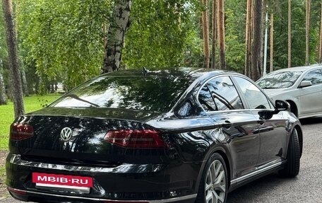 Volkswagen Passat B8 рестайлинг, 2017 год, 1 690 000 рублей, 7 фотография