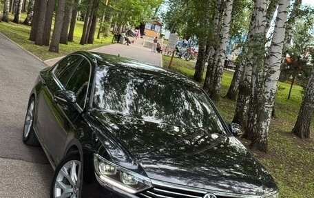 Volkswagen Passat B8 рестайлинг, 2017 год, 1 690 000 рублей, 15 фотография
