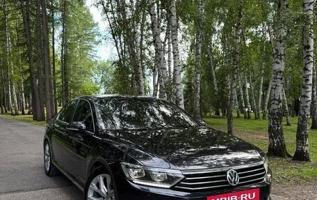 Volkswagen Passat B8 рестайлинг, 2017 год, 1 690 000 рублей, 17 фотография