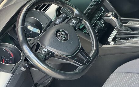 Volkswagen Passat B8 рестайлинг, 2017 год, 1 690 000 рублей, 23 фотография