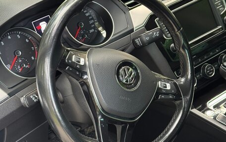 Volkswagen Passat B8 рестайлинг, 2017 год, 1 690 000 рублей, 31 фотография