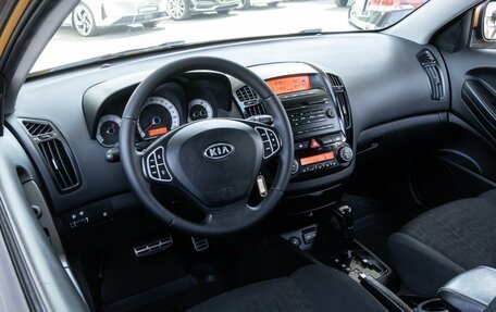 KIA cee'd I рестайлинг, 2009 год, 700 000 рублей, 8 фотография