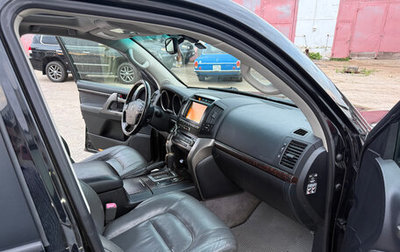 Toyota Land Cruiser 200, 2010 год, 3 000 000 рублей, 1 фотография