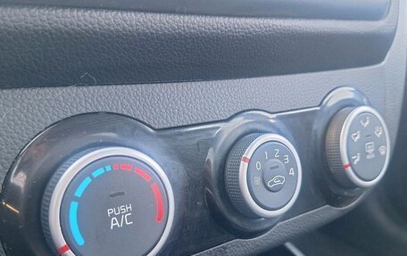 KIA Rio III рестайлинг, 2015 год, 649 000 рублей, 15 фотография