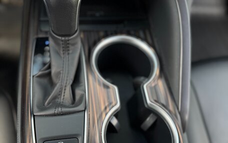 Toyota Camry, 2019 год, 2 750 000 рублей, 13 фотография