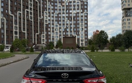 Toyota Camry, 2019 год, 2 750 000 рублей, 6 фотография