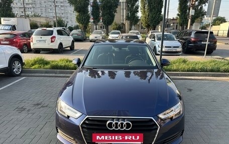 Audi A4, 2018 год, 2 400 000 рублей, 2 фотография