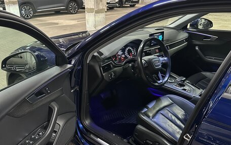 Audi A4, 2018 год, 2 400 000 рублей, 8 фотография