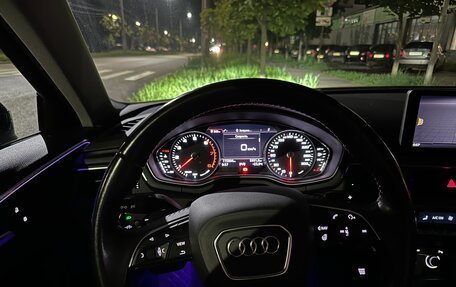 Audi A4, 2018 год, 2 400 000 рублей, 19 фотография