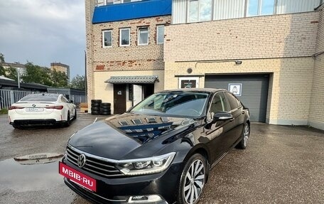 Volkswagen Passat B8 рестайлинг, 2019 год, 2 600 000 рублей, 2 фотография