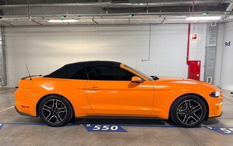 Ford Mustang VI рестайлинг, 2020 год, 3 850 000 рублей, 7 фотография