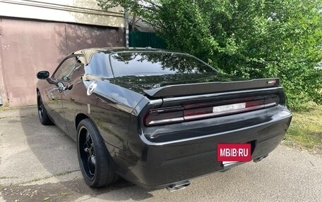 Dodge Challenger III рестайлинг 2, 2008 год, 3 999 999 рублей, 3 фотография