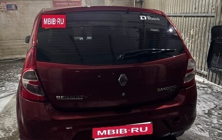 Renault Sandero I, 2012 год, 320 000 рублей, 2 фотография