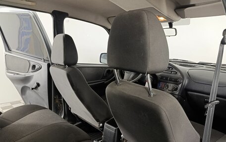 Chevrolet Niva I рестайлинг, 2013 год, 520 000 рублей, 15 фотография