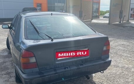 Nissan Primera II рестайлинг, 1993 год, 80 000 рублей, 3 фотография