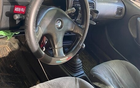 Nissan Primera II рестайлинг, 1993 год, 80 000 рублей, 8 фотография