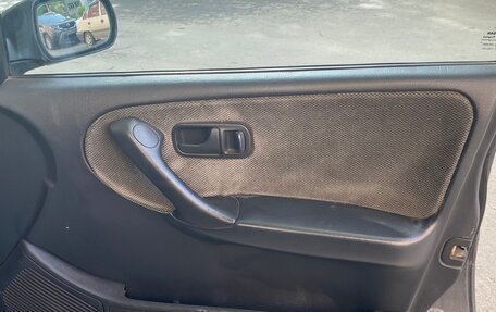 Nissan Primera II рестайлинг, 1993 год, 80 000 рублей, 21 фотография