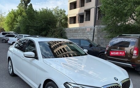 BMW 5 серия, 2021 год, 2 650 000 рублей, 3 фотография