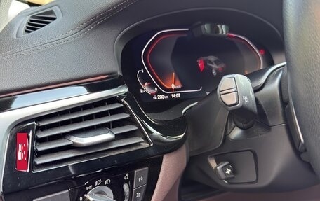 BMW 5 серия, 2021 год, 2 650 000 рублей, 18 фотография