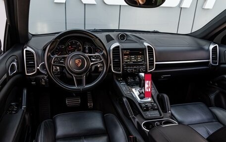 Porsche Cayenne III, 2016 год, 4 499 000 рублей, 6 фотография