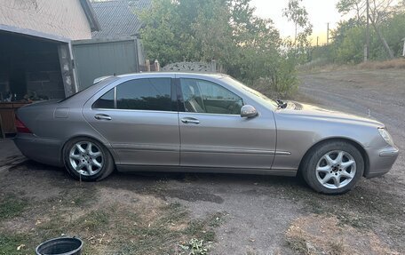 Mercedes-Benz S-Класс, 2005 год, 900 000 рублей, 5 фотография