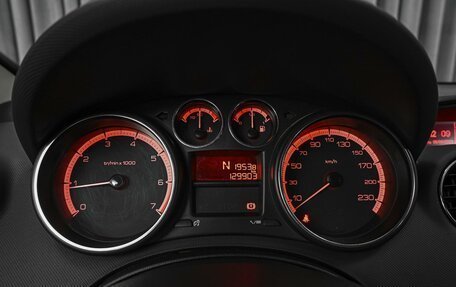 Peugeot 308 II, 2011 год, 599 000 рублей, 18 фотография