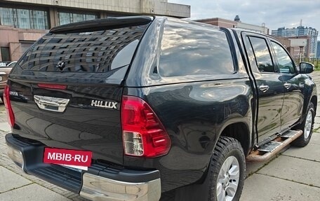 Toyota Hilux VIII, 2018 год, 3 450 000 рублей, 13 фотография