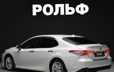 Toyota Camry, 2018 год, 2 450 000 рублей, 5 фотография