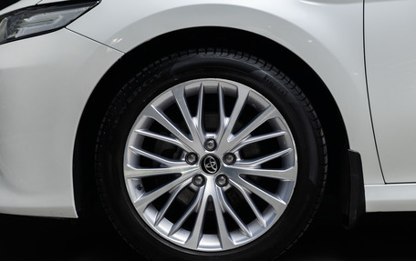 Toyota Camry, 2018 год, 2 450 000 рублей, 14 фотография