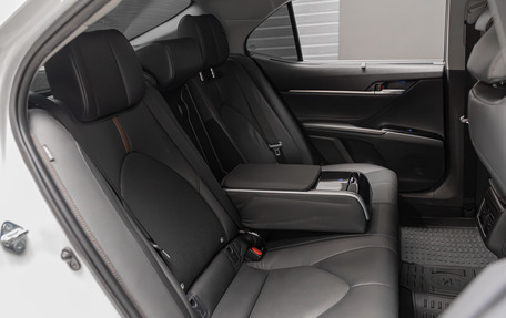 Toyota Camry, 2018 год, 2 450 000 рублей, 31 фотография