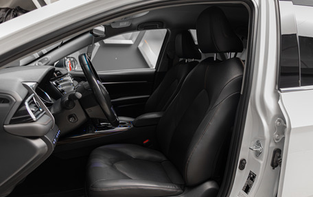 Toyota Camry, 2018 год, 2 450 000 рублей, 24 фотография