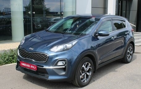 KIA Sportage IV рестайлинг, 2020 год, 2 245 000 рублей, 1 фотография