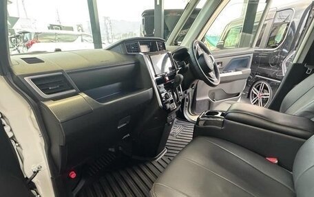 Toyota Roomy I, 2021 год, 690 017 рублей, 29 фотография