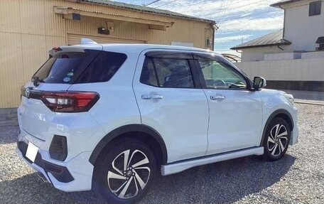 Toyota Raize I, 2023 год, 1 125 001 рублей, 3 фотография