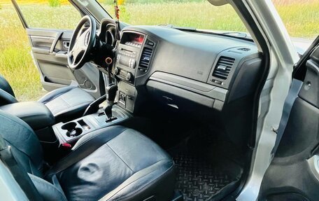 Mitsubishi Pajero IV, 2012 год, 1 850 000 рублей, 15 фотография