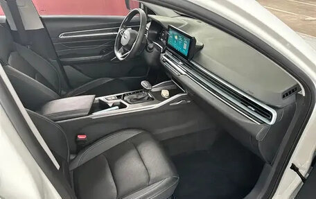 Geely Emgrand, 2023 год, 875 001 рублей, 11 фотография
