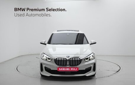 BMW 1 серия, 2021 год, 2 150 123 рублей, 2 фотография