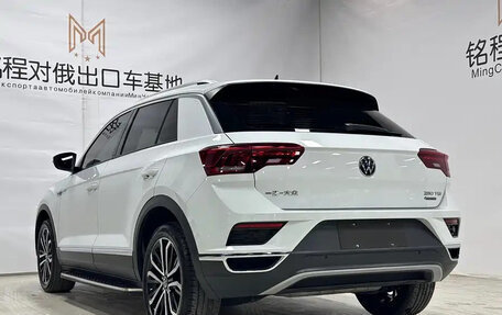 Volkswagen T-Roc I, 2022 год, 2 387 020 рублей, 4 фотография