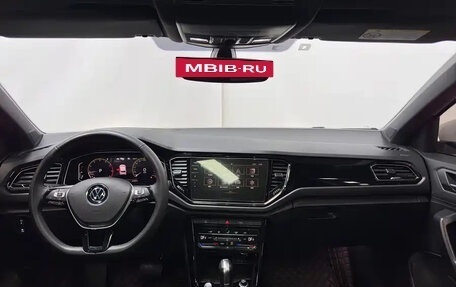 Volkswagen T-Roc I, 2022 год, 2 387 020 рублей, 12 фотография