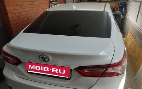 Toyota Camry, 2021 год, 3 700 000 рублей, 5 фотография