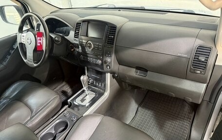 Nissan Pathfinder, 2010 год, 1 349 800 рублей, 3 фотография